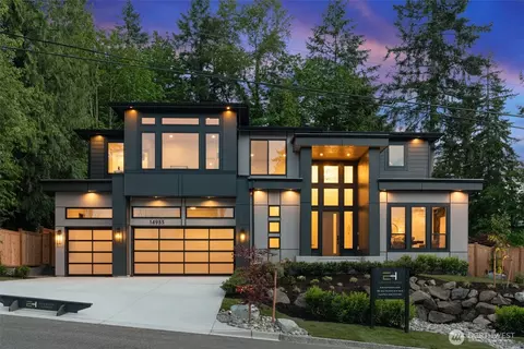 14933 SE 45th Pl, Bellevue, WA 98006