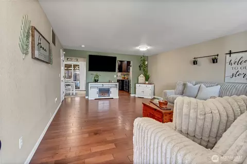 20003 13th Avenue Ct E, Spanaway, WA 98387 photo 3
