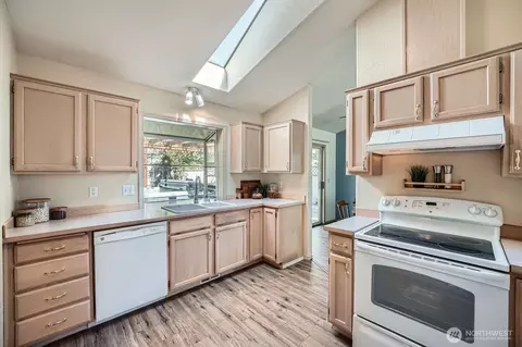 Kitchen - 7116 193rd St E, Spanaway, WA 98387 photo 2 of 3