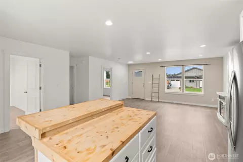 1018 Peach Rd, Winlock, WA 98596 photo 11