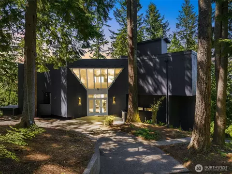 27541 SE 154th Pl, Issaquah, WA 98027
