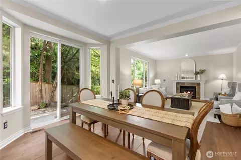 Dining - 111 170th St SE, Bothell, WA 98012 photo 4 of 4