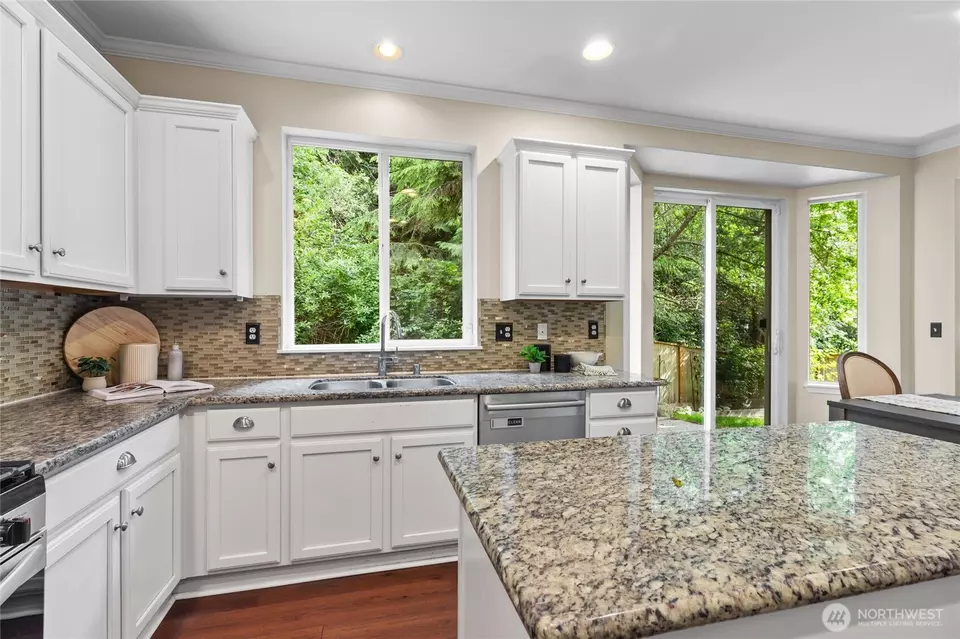 Kitchen - 111 170th St SE, Bothell, WA 98012 photo 2 of 3