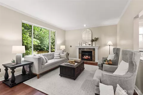 Living - 111 170th St SE, Bothell, WA 98012 photo 2 of 3