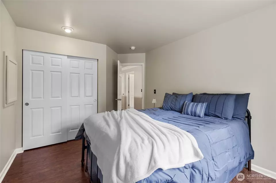 Bedroom - 111 170th St SE, Bothell, WA 98012 photo 4 of 8