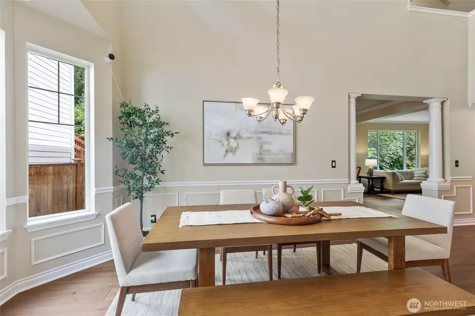 Dining - 111 170th St SE, Bothell, WA 98012 photo 1 of 4