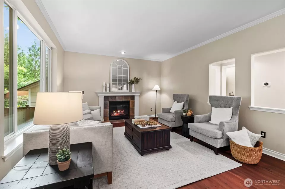 Living - 111 170th St SE, Bothell, WA 98012 photo 3 of 3