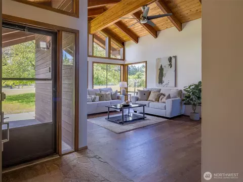Entry Way - 52 W Pheasant Ln, Sequim, WA 98382 photo 1 of 1