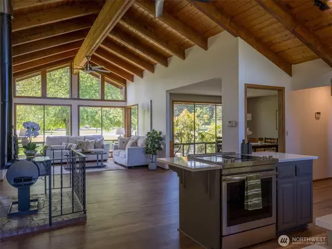 Kitchen - 52 W Pheasant Ln, Sequim, WA 98382 photo 1 of 6