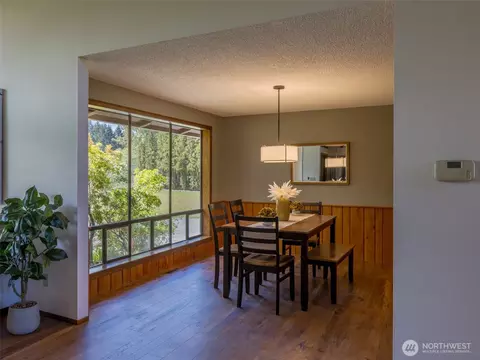Dining - 52 W Pheasant Ln, Sequim, WA 98382 photo 2 of 3