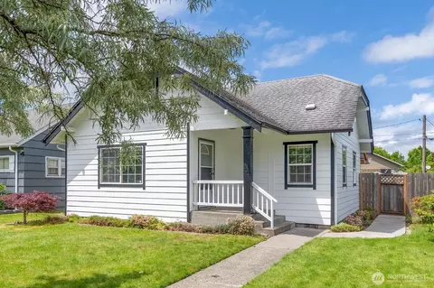521 21st Ave, Longview, WA 98632