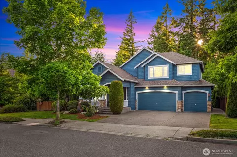 8905 236th Ave NE, Redmond, WA 98053