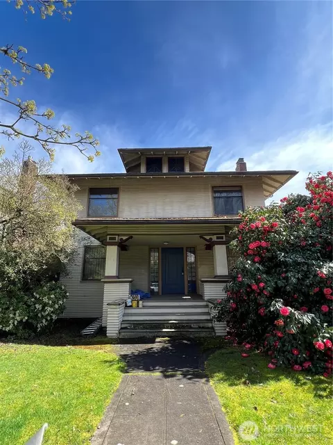 720 15th Ave E, Seattle, WA 98112
