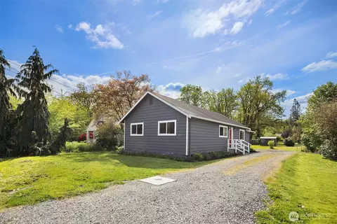 8625 384th Ave SE, Snoqualmie, WA 98065