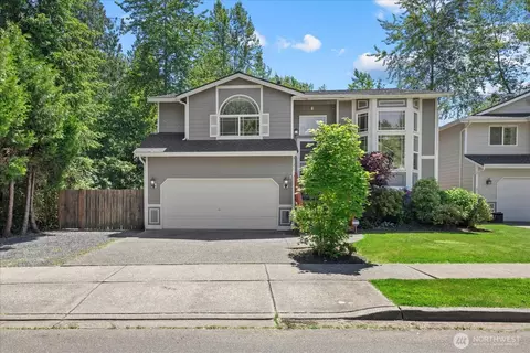 3121 Catherine Dr, Lake Stevens, WA 98258