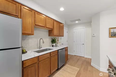 2012 124th Pl SE, Everett, WA 98208 photo 17