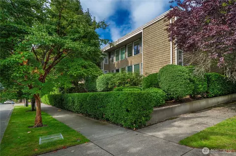 3901 1st Ave NW #302, Seattle, WA 98107