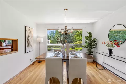Dining - 1420 Olympic Ave, Edmonds, WA 98020 photo 1 of 3