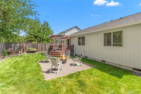 Exterior - 16303 93rd St E, Sumner, WA 98390 photo 14 of 14