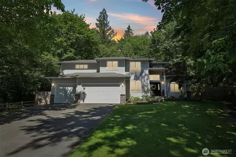 27716 NE 30th St, Redmond, WA 98053