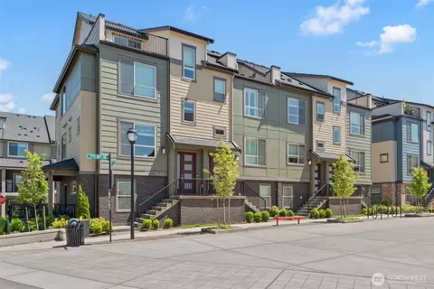 1408 7th Ave NE, Issaquah, WA 98029
