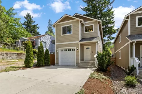 3613 W F St, Bremerton, WA 98312
