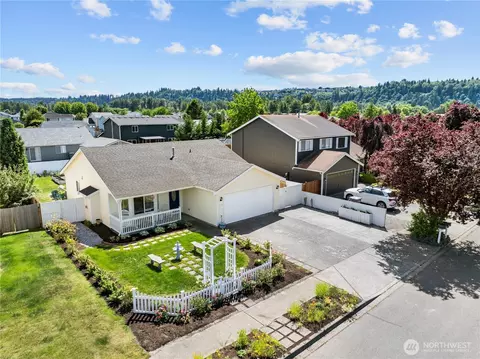 View/Area - 206 Whitley St NW, Orting, WA 98360 photo 1 of 7