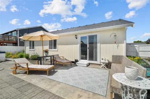 Exterior - 206 Whitley St NW, Orting, WA 98360 photo 3 of 13