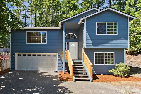 3057 SE Grovewood St, Port Orchard, WA 98367