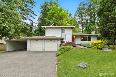 2815 130th Ave NE, Bellevue, WA 98005