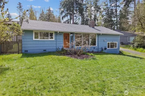 325 NE 178th St, Shoreline, WA 98155