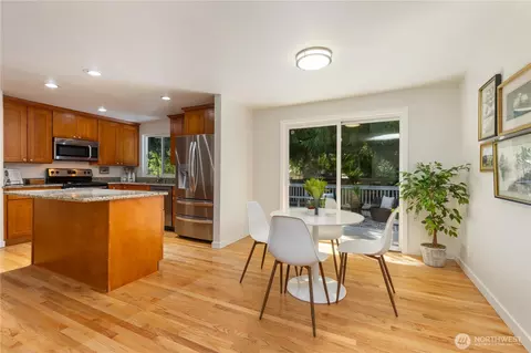 Dining - 19802 33rd Dr SE, Bothell, WA 98012 photo 1 of 3