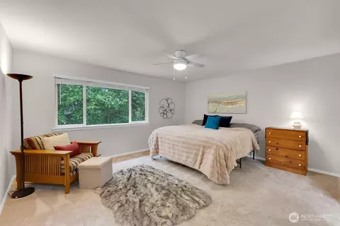 Bedroom - 128 202nd St SE, Bothell, WA 98012 photo 1 of 5