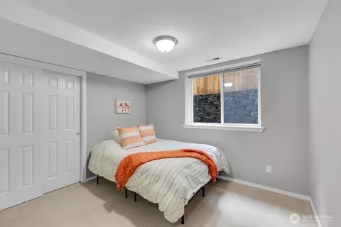 Bedroom - 128 202nd St SE, Bothell, WA 98012 photo 4 of 5