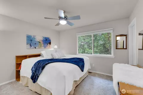 Bedroom - 128 202nd St SE, Bothell, WA 98012 photo 2 of 5