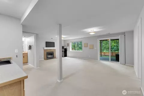 Living - 128 202nd St SE, Bothell, WA 98012 photo 2 of 3