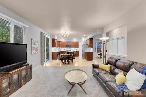 Living - 128 202nd St SE, Bothell, WA 98012 photo 1 of 3