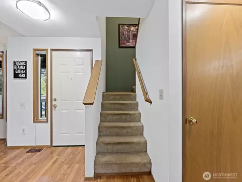 18714 NE 103rd Ave, Bothell, WA 98011 photo 11