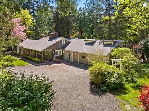 9634 Waverly Dr SW, Lakewood, WA 98499