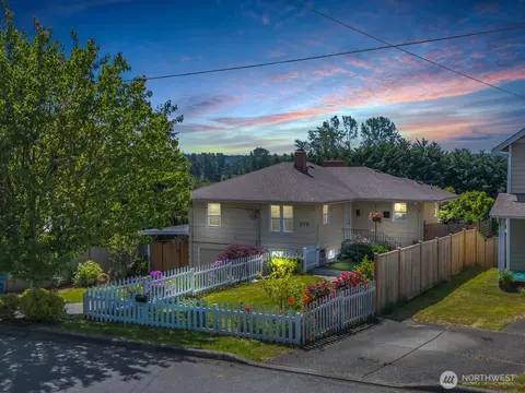 316 Avenue J, Snohomish, WA 98290