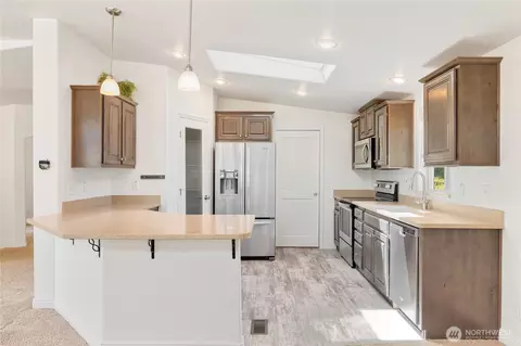1725 242nd St SE #220, Bothell, WA 98021 photo 6