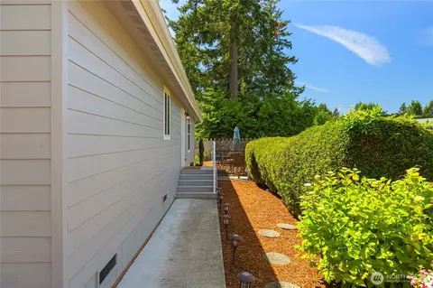1725 242nd St SE #220, Bothell, WA 98021 photo 18