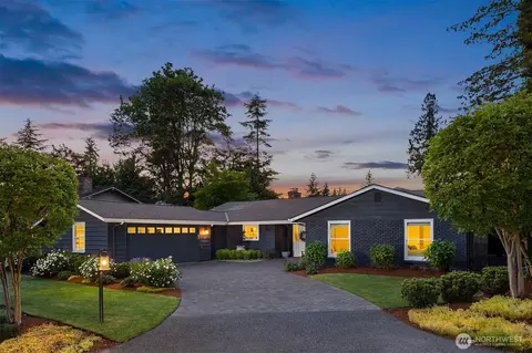 7834 SE 75th Pl, Mercer Island, WA 98040