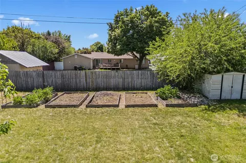 Exterior - 13524 E 5th Ave, Spokane Valley, WA 99216 photo 2 of 2