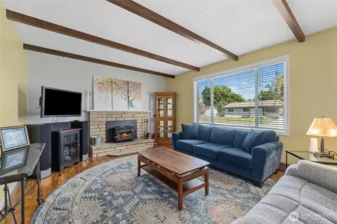 Living - 13524 E 5th Ave, Spokane Valley, WA 99216 photo 1 of 2
