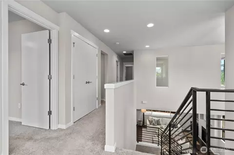 Entry Way - 17709 36th Dr SE, Bothell, WA 98012 photo 4 of 5
