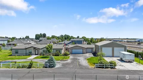 1183 E 9 Rd NE, Moses Lake, WA 98837