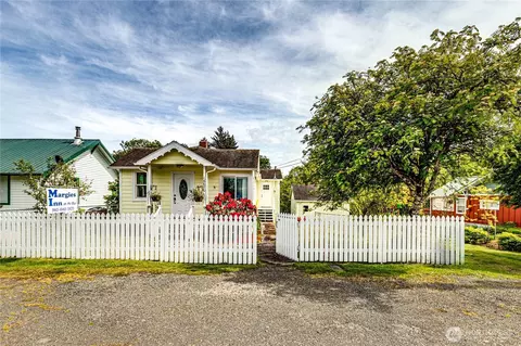 16670 Highway 112, Clallam Bay, WA 98326