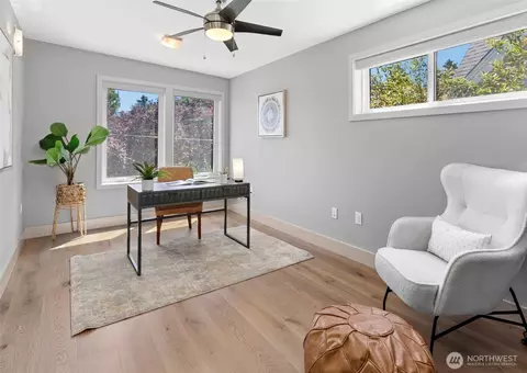 2222 E Mcgraw St, Seattle, WA 98112 photo 6