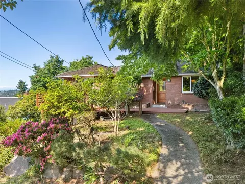 4926 49th Ave S, Seattle, WA 98118